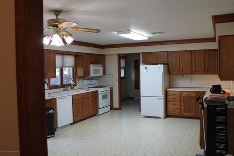 205 Brookwood Ln, Forked River, NJ 08731 photo 13