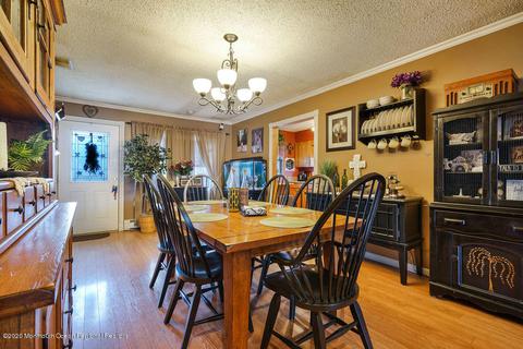 47 Walnut St, Edison, NJ 08817 photo 8