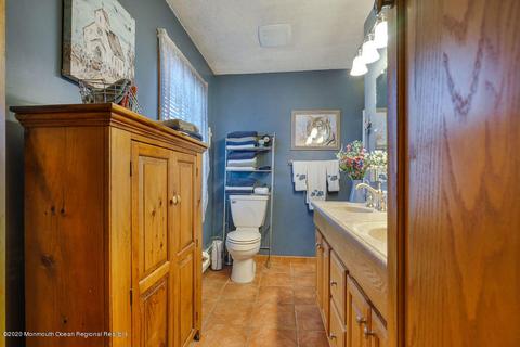 47 Walnut St, Edison, NJ 08817 photo 24
