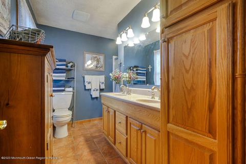 47 Walnut St, Edison, NJ 08817 photo 23