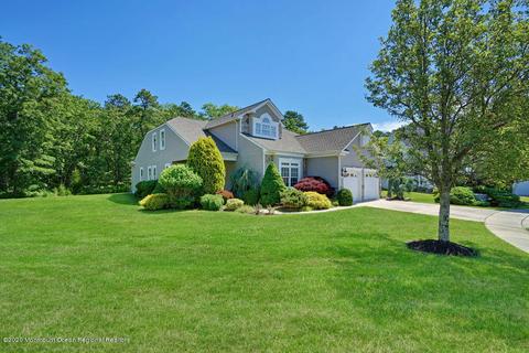 17 Longport Ct, Waretown, NJ 08758 photo 2