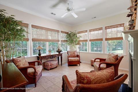 17 Longport Ct, Waretown, NJ 08758 photo 13