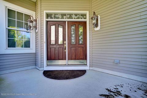 17 Longport Ct, Waretown, NJ 08758 photo 5