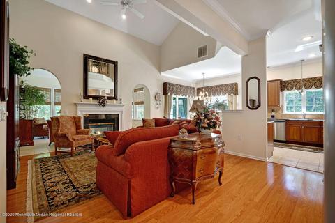 17 Longport Ct, Waretown, NJ 08758 photo 11