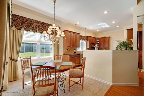 17 Longport Ct, Waretown, NJ 08758 photo 16