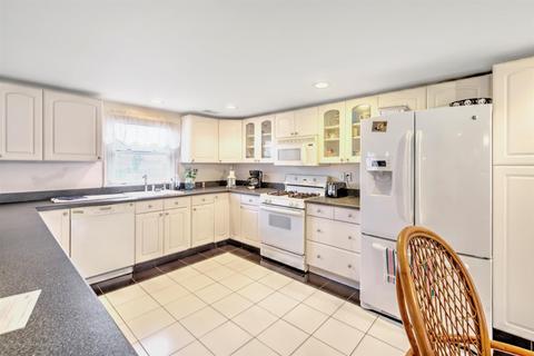 802 Windward Dr, Forked River, NJ 08731 photo 9