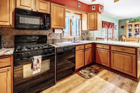 115 Johnson Ln, Jackson, NJ 08527 photo 18
