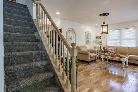 34 School Rd E, Marlboro, NJ 07746 photo 8
