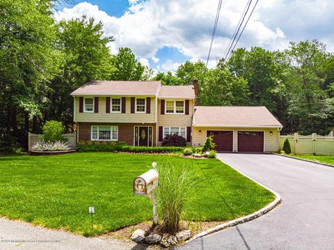 81 Bennett Rd, Matawan, NJ 07747 photo 2