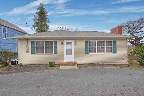 1904 Dolphin Dr, Wall, NJ 07719 photo 2