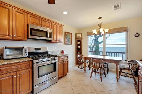 1904 Dolphin Dr, Wall, NJ 07719 photo 17