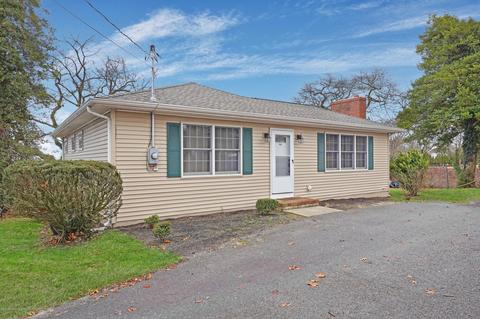 1904 Dolphin Dr, Wall, NJ 07719 photo 3