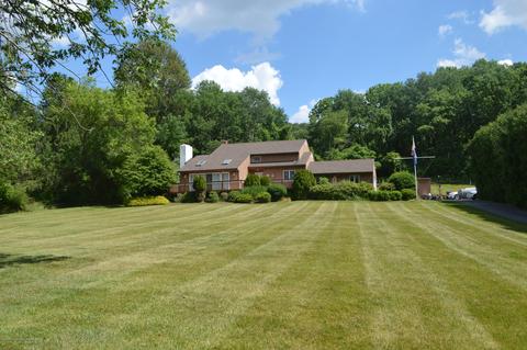 57 Johnson Rd, Hackettstown, NJ 07840 photo 2