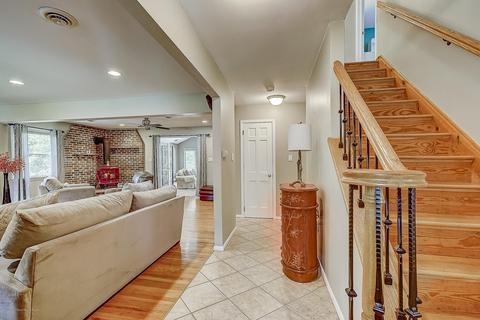 402 Steuben Ave, Forked River, NJ 08731 photo 4
