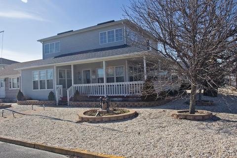 2000 Baltimore Ave, Lavallette, NJ 08735 photo 2