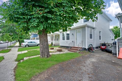 525 E Second St, Bound Brook, NJ 08805 photo 2