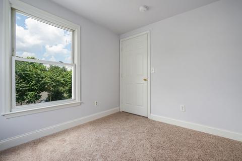 525 E Second St, Bound Brook, NJ 08805 photo 14