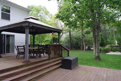 16 Green Tree Dr, Jackson, NJ 08527 photo 9