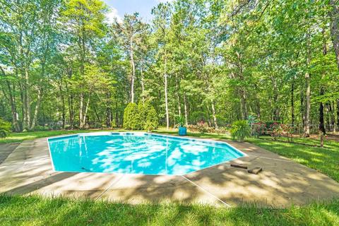 16 Green Tree Dr, Jackson, NJ 08527 photo 3