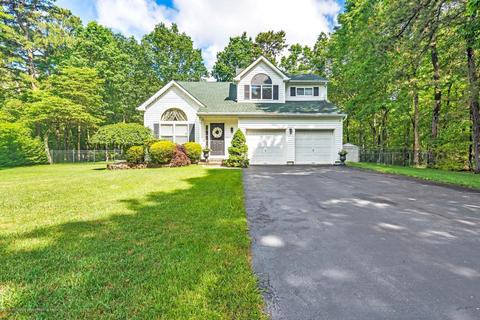 16 Green Tree Dr, Jackson, NJ 08527 photo 2