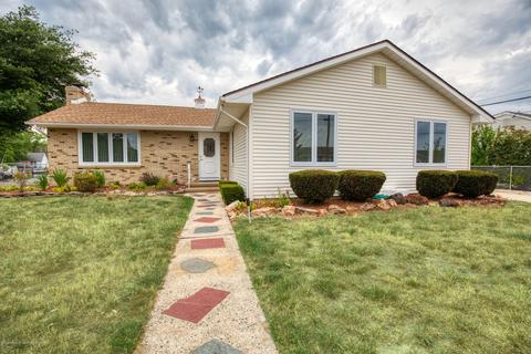 807 Leeward Dr, Forked River, NJ 08731 photo 1