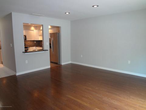 34 Bramble Ln, Matawan, NJ 07747 photo 6