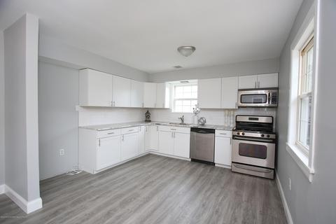 418 Cheyenne Dr, Waretown, NJ 08758 photo 9