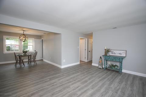 418 Cheyenne Dr, Waretown, NJ 08758 photo 5