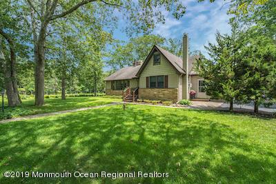 11 Roberts Rd, Waretown, NJ 08758 photo 3