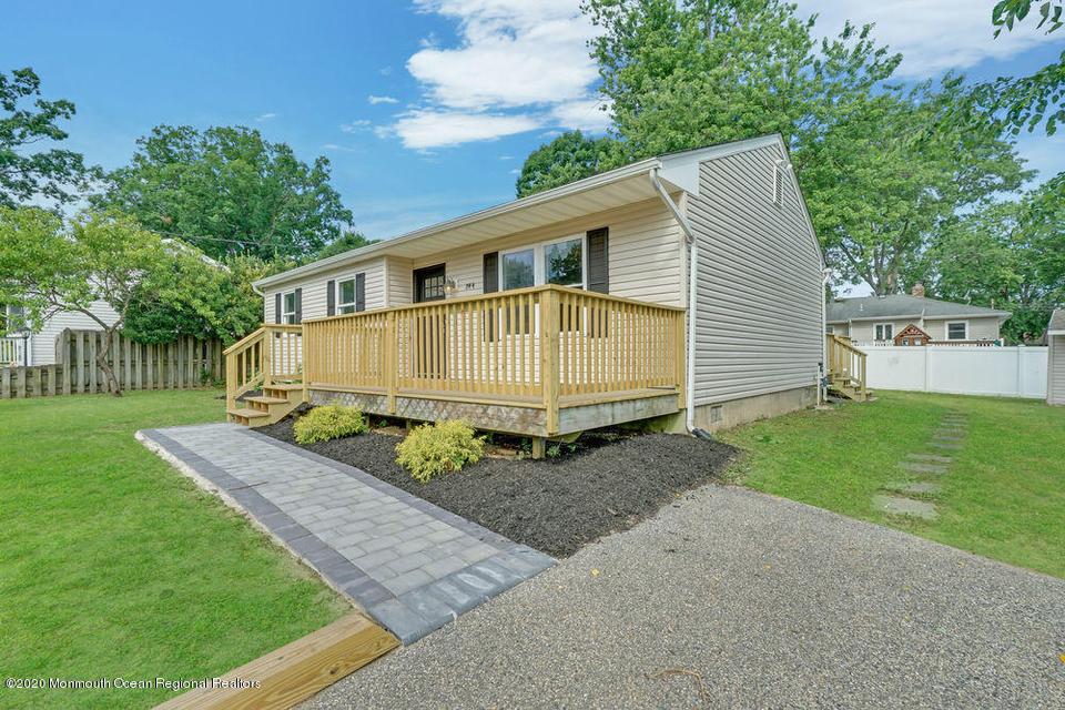  844 Anchor Ave, Beachwood, NJ 08722 photo 8