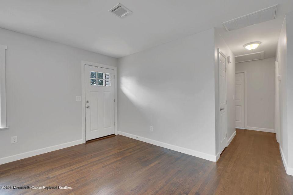  844 Anchor Ave, Beachwood, NJ 08722 photo 25