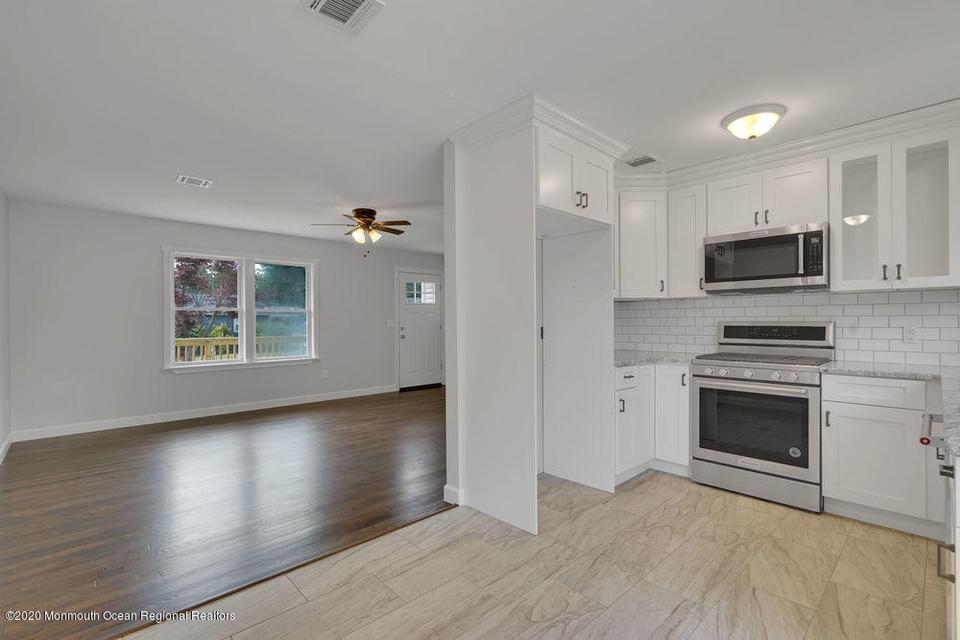  844 Anchor Ave, Beachwood, NJ 08722 photo 19