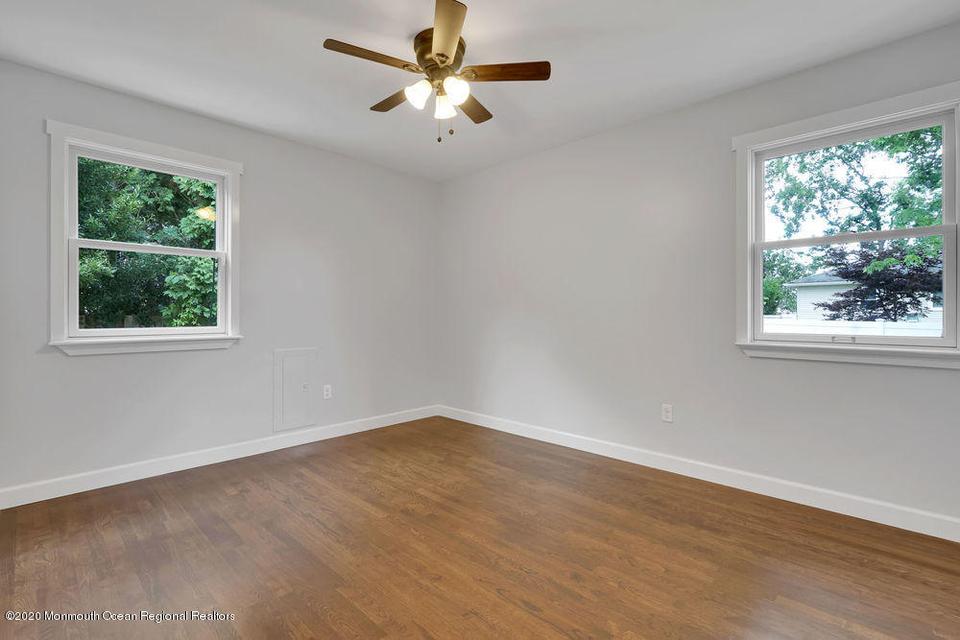  844 Anchor Ave, Beachwood, NJ 08722 photo 32