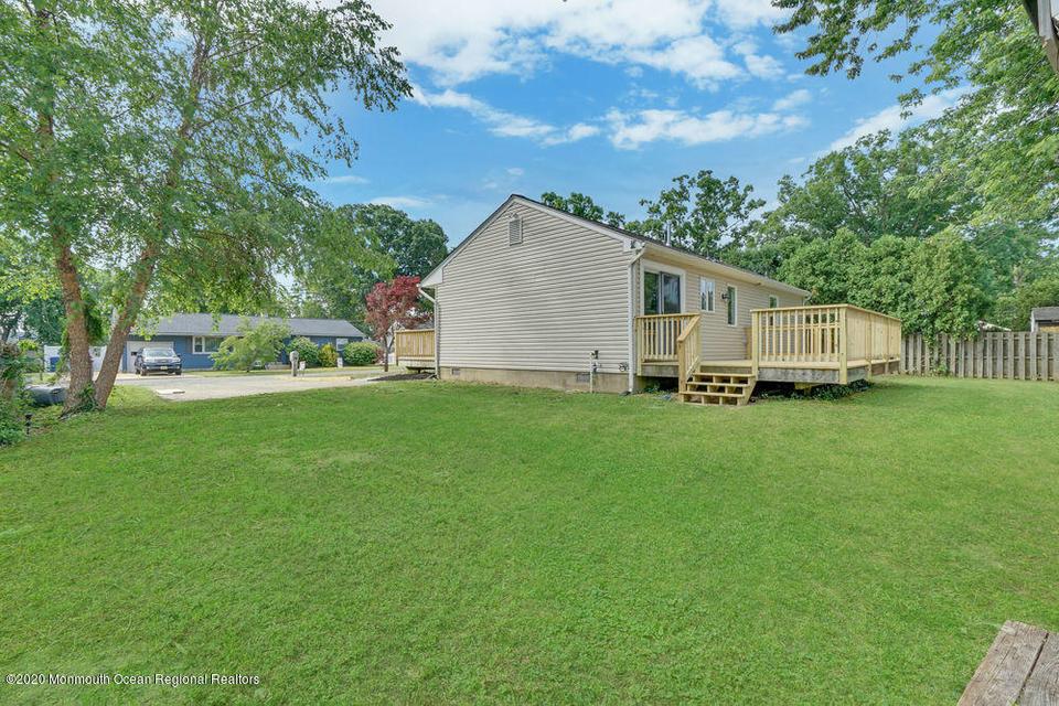  844 Anchor Ave, Beachwood, NJ 08722 photo 4