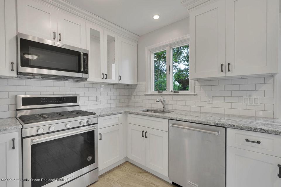  844 Anchor Ave, Beachwood, NJ 08722 photo 21