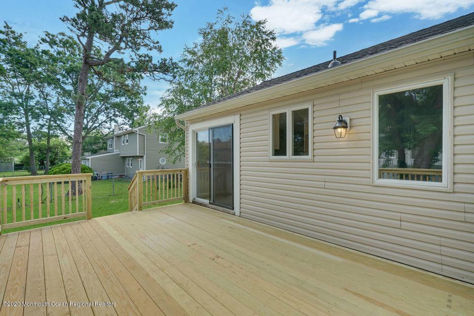  844 Anchor Ave, Beachwood, NJ 08722 photo 41