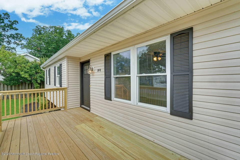  844 Anchor Ave, Beachwood, NJ 08722 photo 13