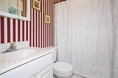 571 Constitution Dr, Jackson, NJ 08527 photo 23