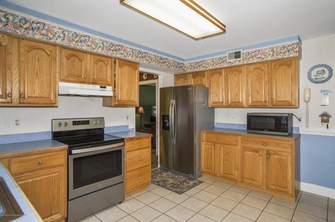 571 Constitution Dr, Jackson, NJ 08527 photo 18