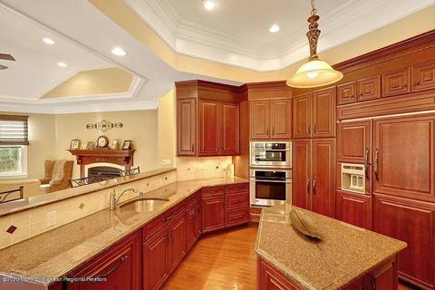 307 Harding Ct, Jackson, NJ 08527 photo 3