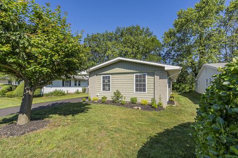 65 Markham Rd, Brick, NJ 08724 photo 2