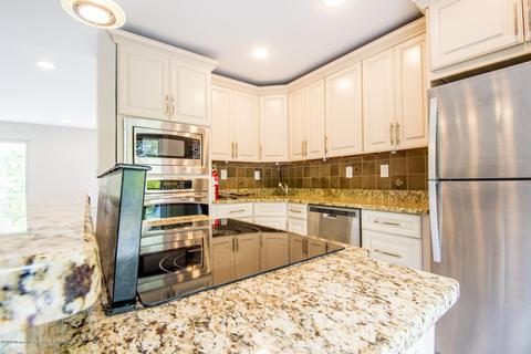 92 Buckingham Dr, Jackson, NJ 08527 photo 9
