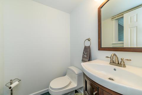 40 Kiwi Loop, Howell, NJ 07731 photo 8
