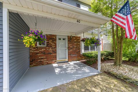 40 Kiwi Loop, Howell, NJ 07731 photo 2