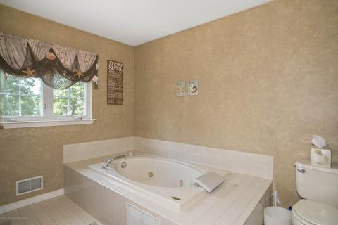 4 Mitchell Ct, Jackson, NJ 08527 photo 22