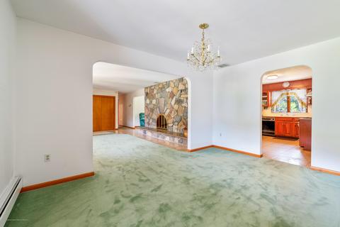 40 Pine St, Old Bridge, NJ 08857 photo 11