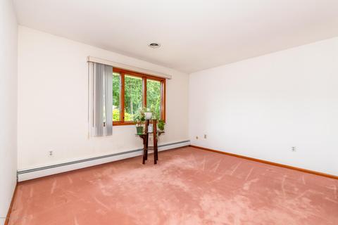 40 Pine St, Old Bridge, NJ 08857 photo 24