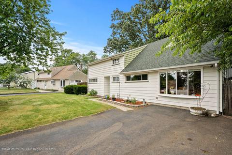 3 Pine Tree Rd, Old Bridge, NJ 08857 photo 2