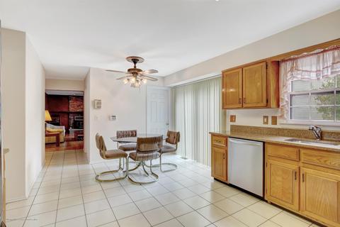 3 Warne Rd, Old Bridge, NJ 08857 photo 12