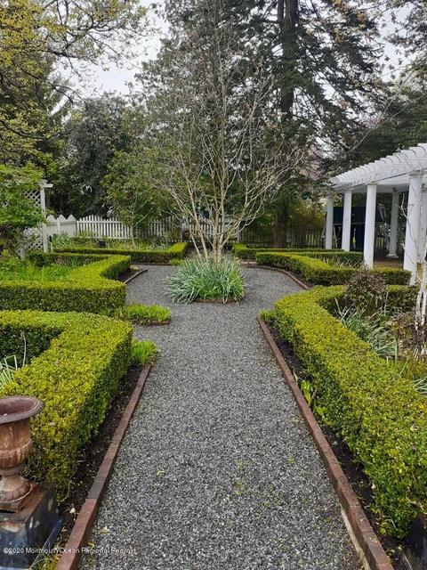5 Tulip Tree Ln, Rumson, NJ 07760 photo 12